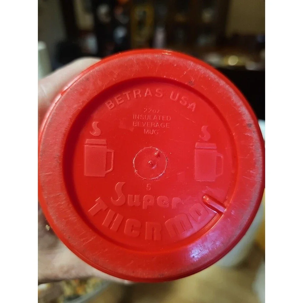 Vintage Betra Super Thermo 22oz Plastic Mug Red Blank / Logo-Free Made in US